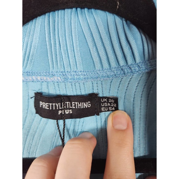 Pretty Little Thing Womens Shirt Button Knitted Long Sleeve Collar Blue Size 22 - Picture 3 of 6